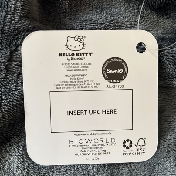 NWT - Hello Kitty Happy Holiday Mugs - Picture 6 of 7